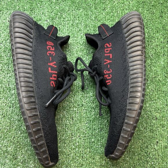 adidas Yeezy Boost 350 V2 Bred Men\'s Size 9 main image 5